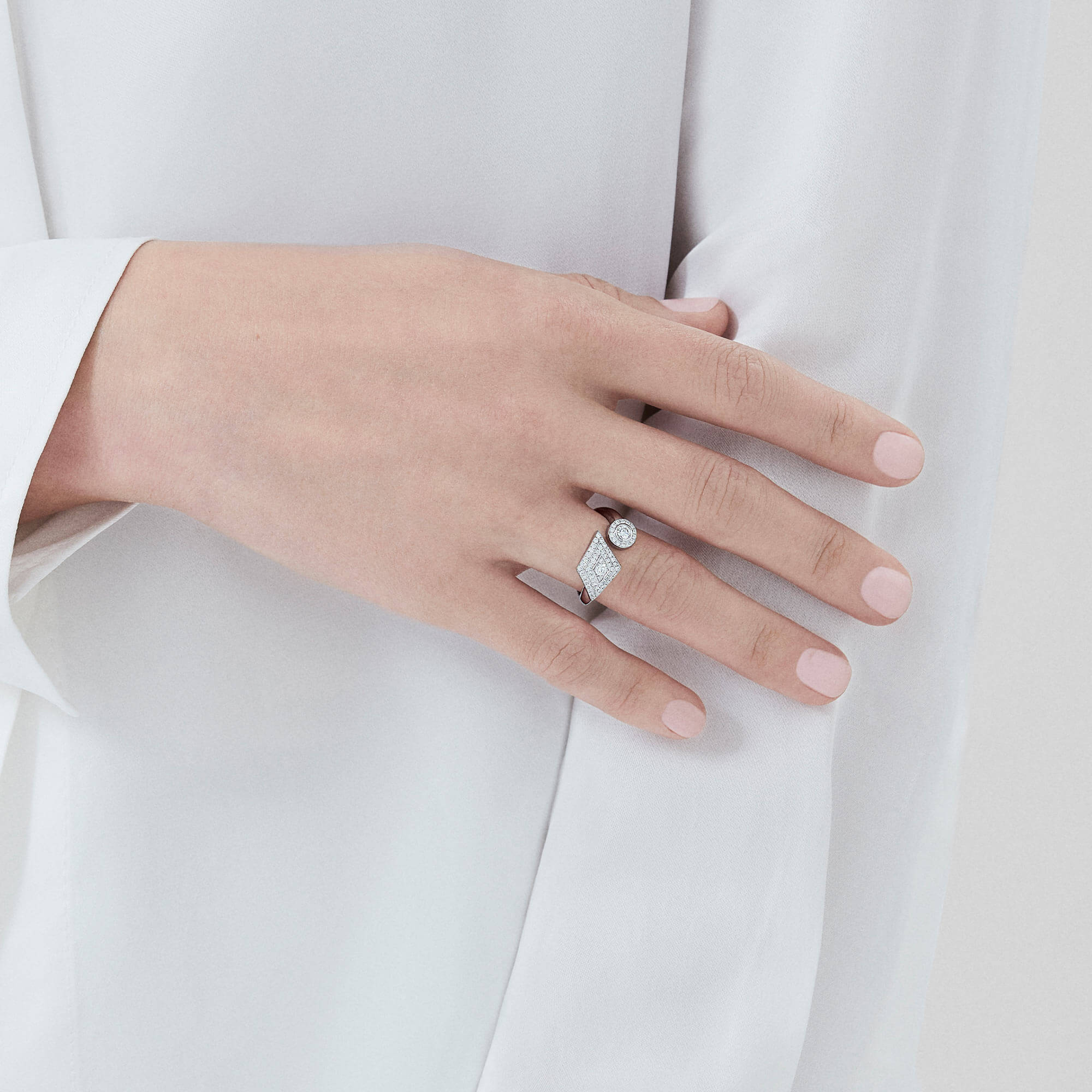 Albemarle Mini Icons Diamond Ring | In 18ct White Gold - Image 2