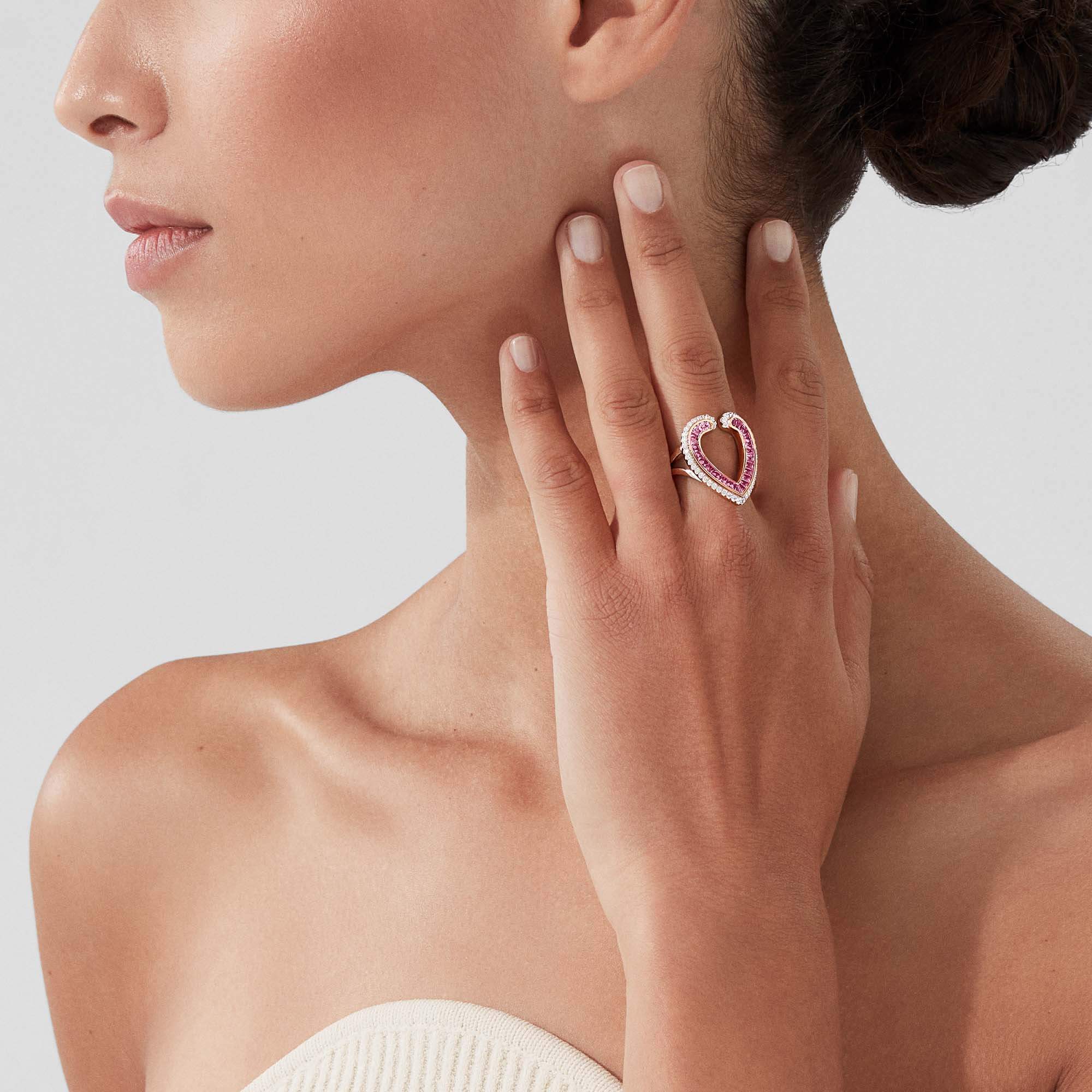 Aloria Calibré Cut Pink Sapphire Ring | In 18ct White and Rose Gold with Diamonds - Image 2
