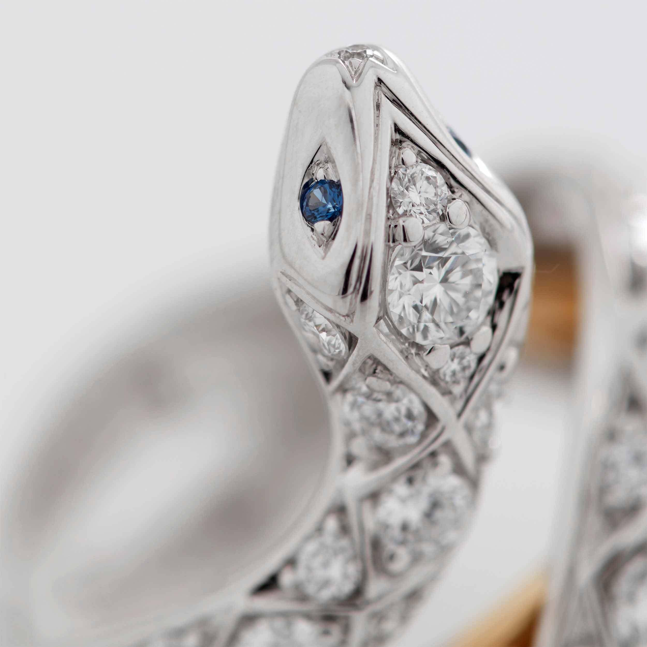 Enchanted Palace Serpent Yellow Sapphire and Diamond Ring | In 18ct White and Yellow Gold with Blue Sapphires - Image 5