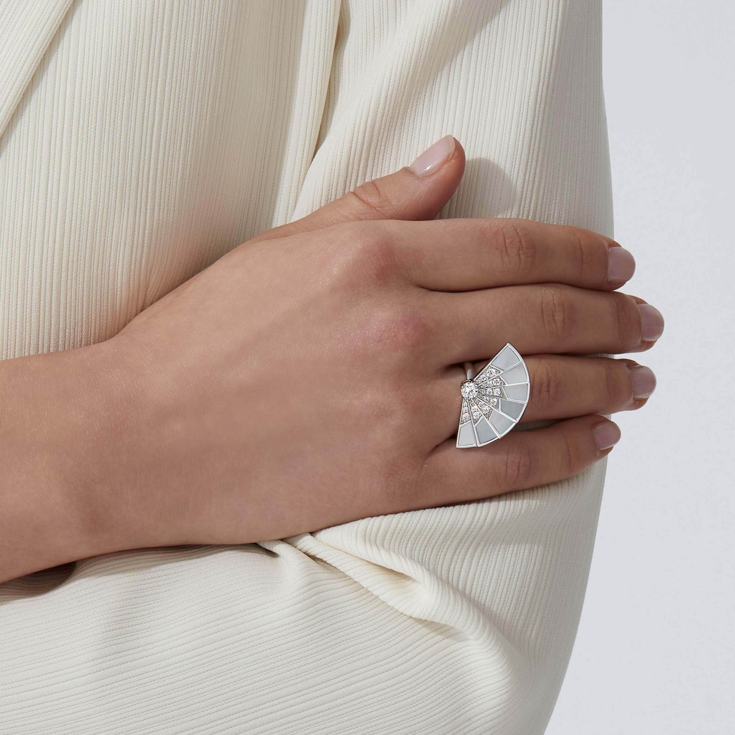 Fanfare Symphony Diamond and Mother of Pearl Ring | In 18ct White Gold - Image 2