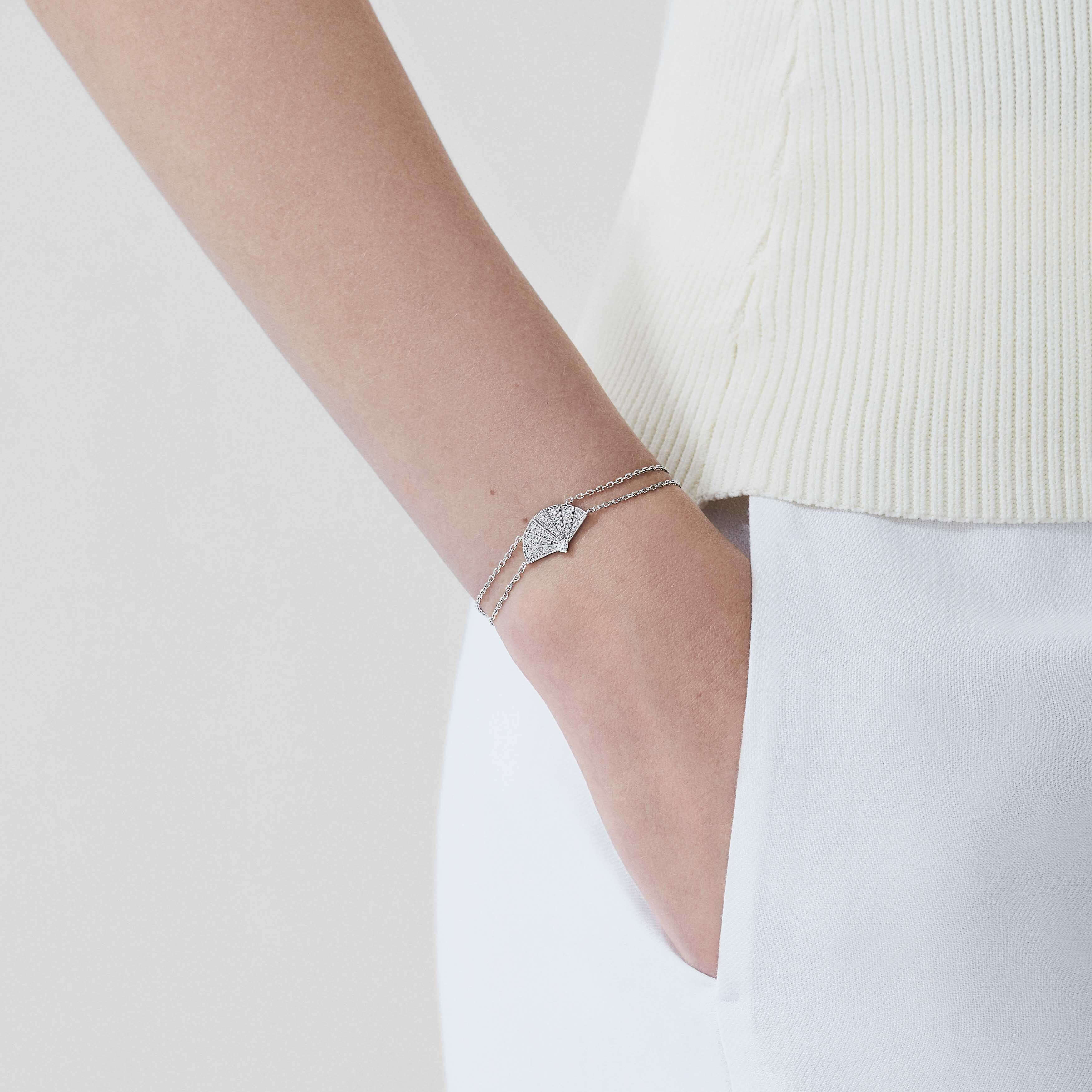 Fanfare Symphony Mini Icons Diamond Bracelet  | In 18ct White Gold - Image 2