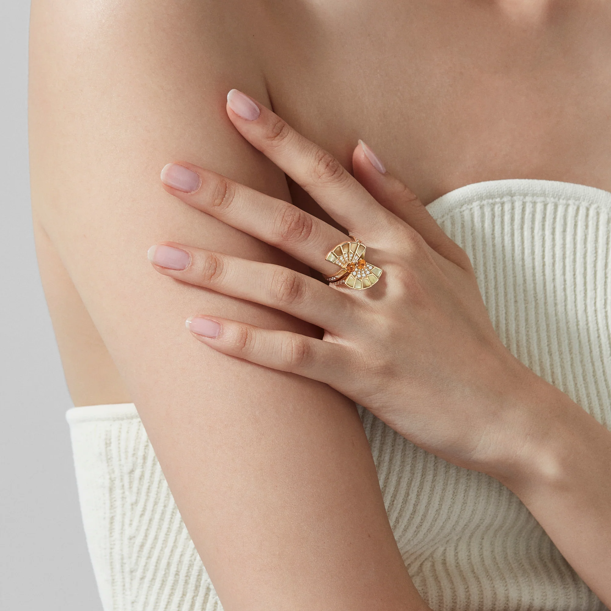 Fanfare Symphony Double Orange Sapphire and Golden Mother of Pearl Ring | In 18ct Yellow Gold with Diamonds - Image 2